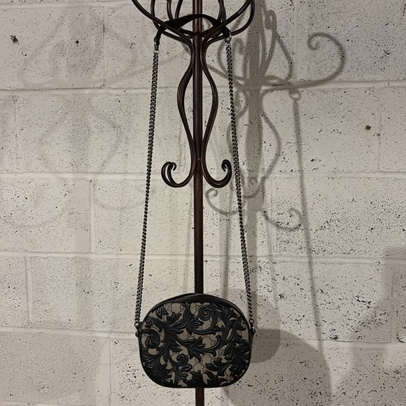 Gucci Crossbody - Picture 5 of 5